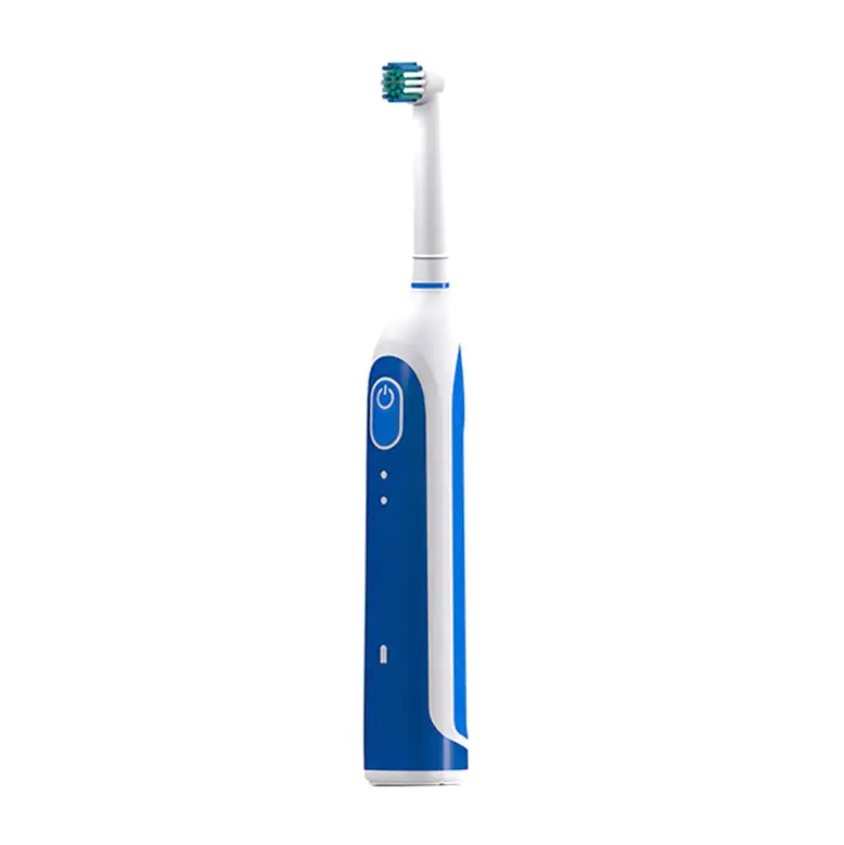 In che modo il design speciale del pennello ricaricabile oscillante aiuta gli utenti a evitare di perdere determinate aree di denti?